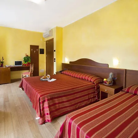 فندق Baia Blu 3*